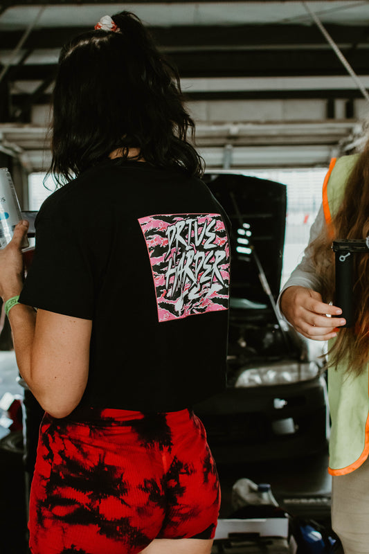 Women’s Drive Harder Recon Crop Tee